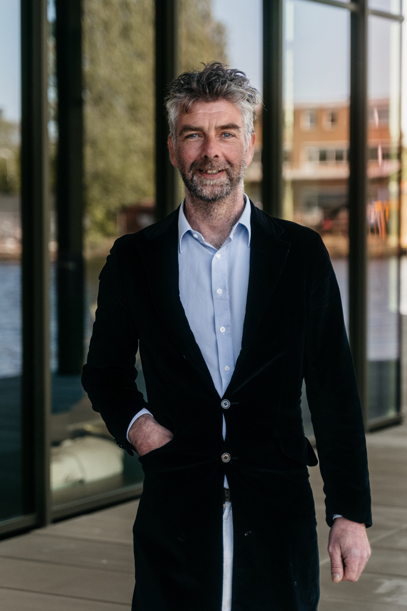 Henri Nieuwhuis - Werker Notariaat